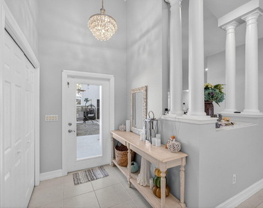 8075 Se Governors Way - Photo Thumbnail 4