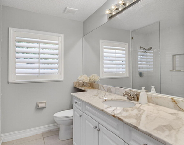 8075 Se Governors Way - Photo Thumbnail 21