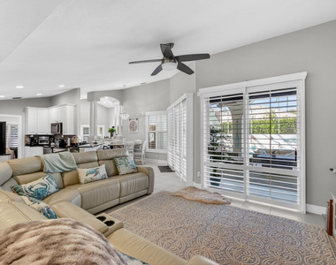8075 Se Governors Way - Photo Thumbnail 6
