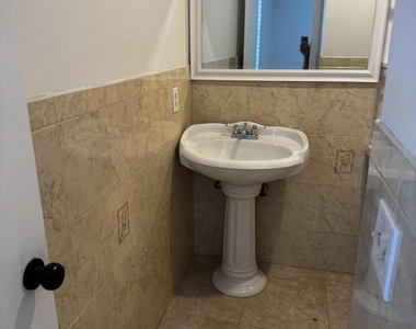 481 Sw Voltair Terrace - Photo Thumbnail 12