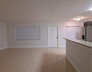 9838 Nob Hill Court - Photo Thumbnail 3