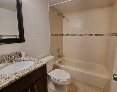 9838 Nob Hill Court - Photo Thumbnail 14