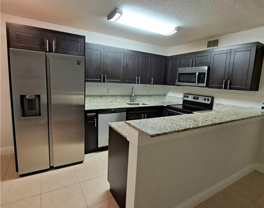9838 Nob Hill Court - Photo Thumbnail 2