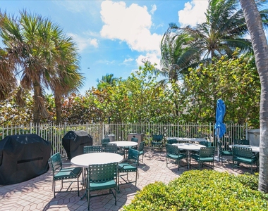 3200 N Ocean Boulevard - Photo Thumbnail 20