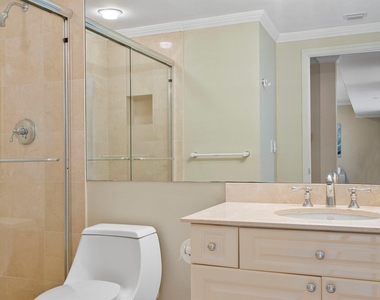 3200 N Ocean Boulevard - Photo Thumbnail 17