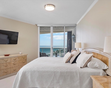 3200 N Ocean Boulevard - Photo Thumbnail 12