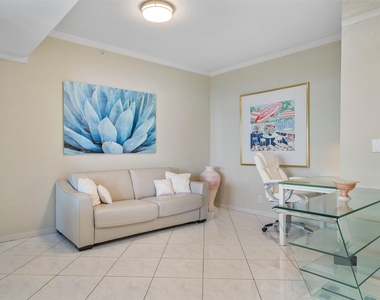 3200 N Ocean Boulevard - Photo Thumbnail 8