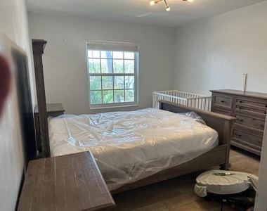 2220 Ne 68th Street - Photo Thumbnail 32