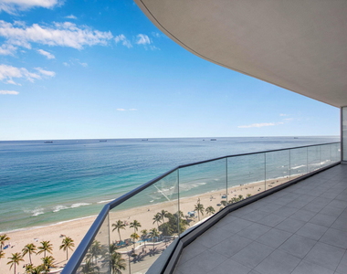 151 N Seabreeze Boulevard - Photo Thumbnail 2
