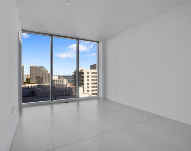 151 N Seabreeze Boulevard - Photo Thumbnail 28