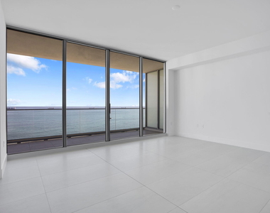 151 N Seabreeze Boulevard - Photo Thumbnail 19