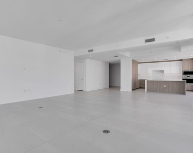 151 N Seabreeze Boulevard - Photo Thumbnail 12