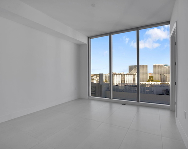 151 N Seabreeze Boulevard - Photo Thumbnail 38