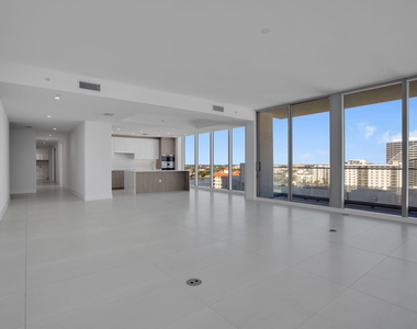 151 N Seabreeze Boulevard - Photo Thumbnail 13