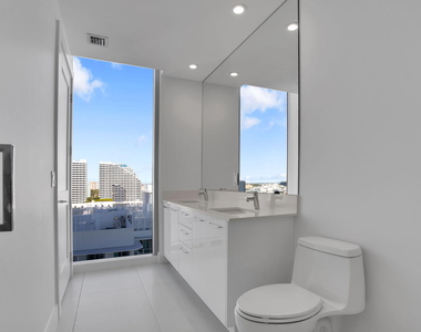 151 N Seabreeze Boulevard - Photo Thumbnail 42