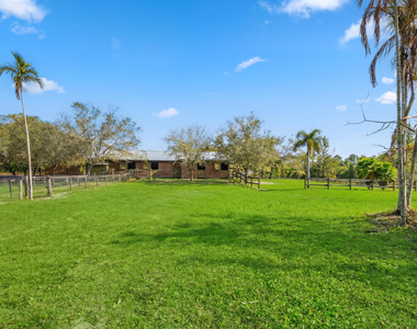 12440 Tangerine Boulevard - Photo Thumbnail 21
