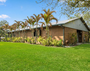 12440 Tangerine Boulevard - Photo Thumbnail 1