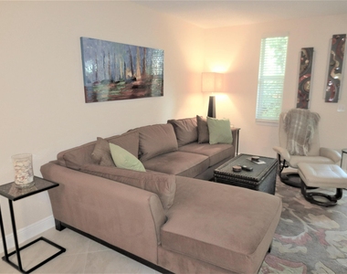 1900 Oceanwalk Lane - Photo Thumbnail 3