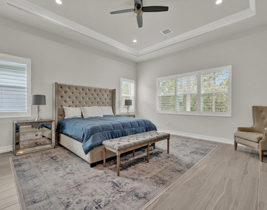 138 Se Palma Street - Photo Thumbnail 21