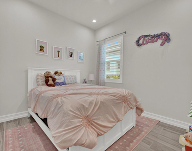 138 Se Palma Street - Photo Thumbnail 30