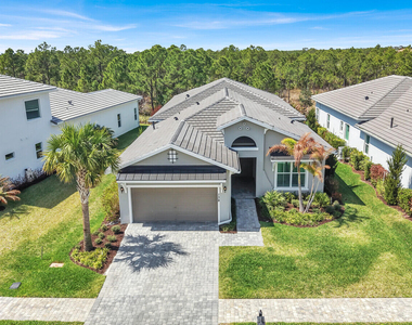 138 Se Palma Street - Photo Thumbnail 41
