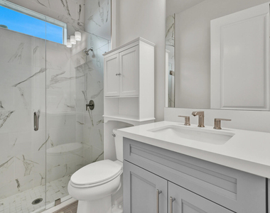 138 Se Palma Street - Photo Thumbnail 31