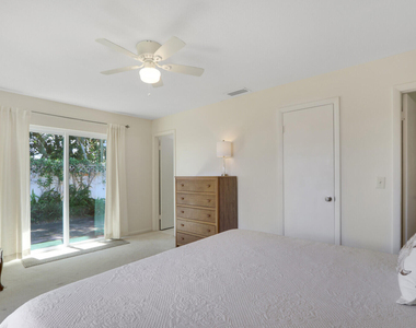 8574 Se Seagrape Way - Photo Thumbnail 25