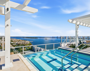 220 Lake Shore Drive - Photo Thumbnail 36