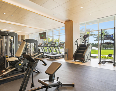 220 Lake Shore Drive - Photo Thumbnail 44