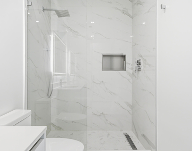 220 Lake Shore Drive - Photo Thumbnail 26