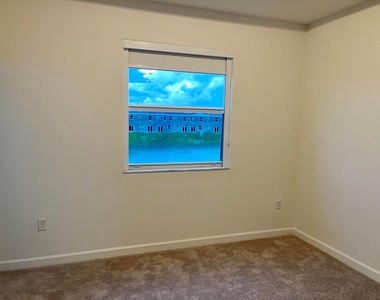 2776 Se 26th Avenue - Photo Thumbnail 52