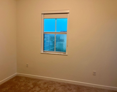 2776 Se 26th Avenue - Photo Thumbnail 48