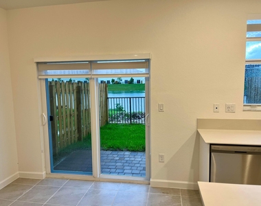 2776 Se 26th Avenue - Photo Thumbnail 50