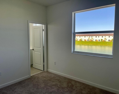 2776 Se 26th Avenue - Photo Thumbnail 26