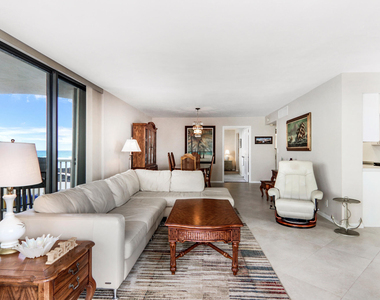 5480 N Ocean Drive - Photo Thumbnail 14