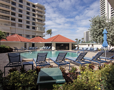 5480 N Ocean Drive - Photo Thumbnail 7