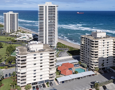 5480 N Ocean Drive - Photo Thumbnail 24