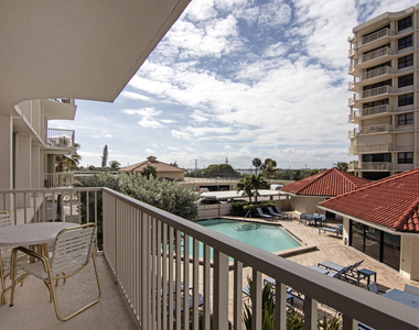 5480 N Ocean Drive - Photo Thumbnail 15