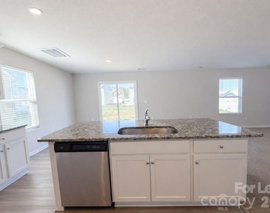 1408 Nia Road - Photo Thumbnail 6