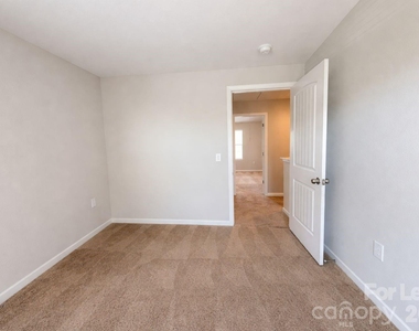 1408 Nia Road - Photo Thumbnail 20