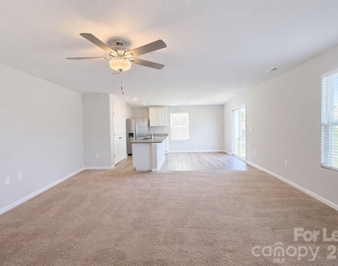 1408 Nia Road - Photo Thumbnail 4