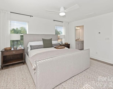 2348 Layman Drive - Photo Thumbnail 21