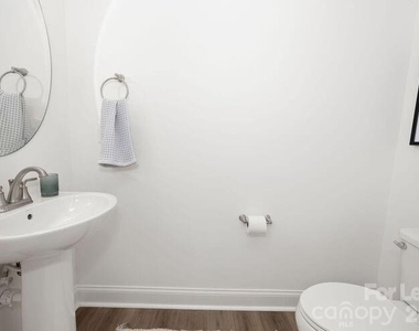 2348 Layman Drive - Photo Thumbnail 13