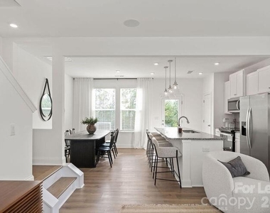 2348 Layman Drive - Photo Thumbnail 3