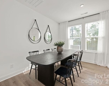 2348 Layman Drive - Photo Thumbnail 7
