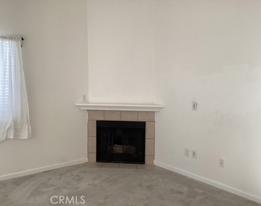 44532 E 15th Street E - Photo Thumbnail 1
