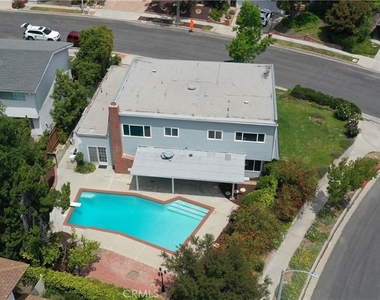 24510 Welby - Photo Thumbnail 32