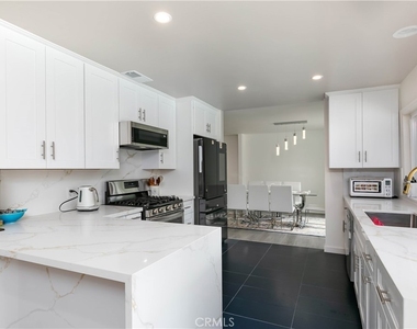 24510 Welby - Photo Thumbnail 9