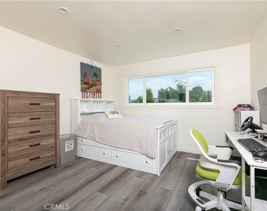 24510 Welby - Photo Thumbnail 25