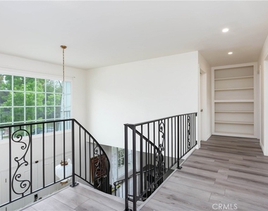 24510 Welby - Photo Thumbnail 17